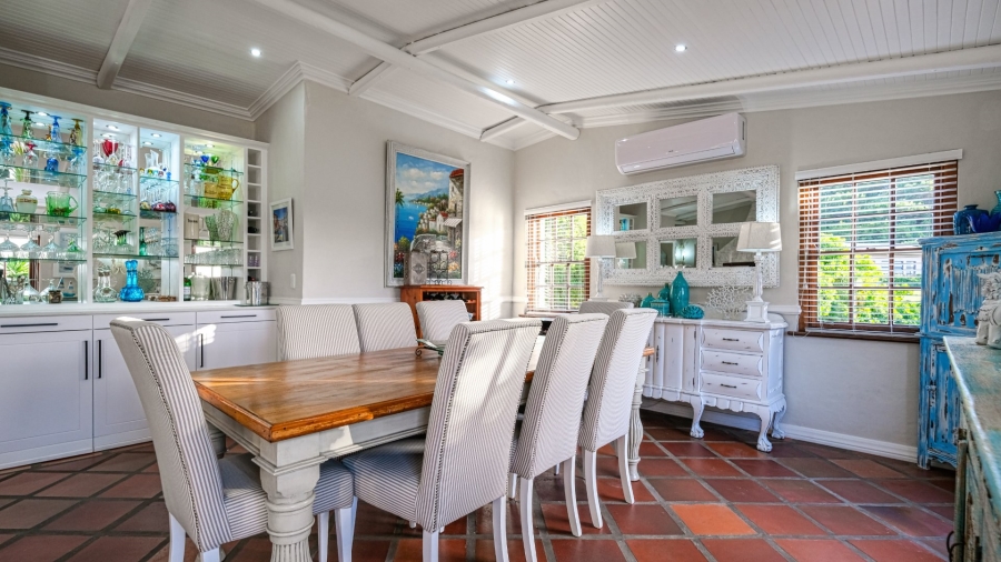 6 Bedroom Property for Sale in Kingfisher Creek Western Cape